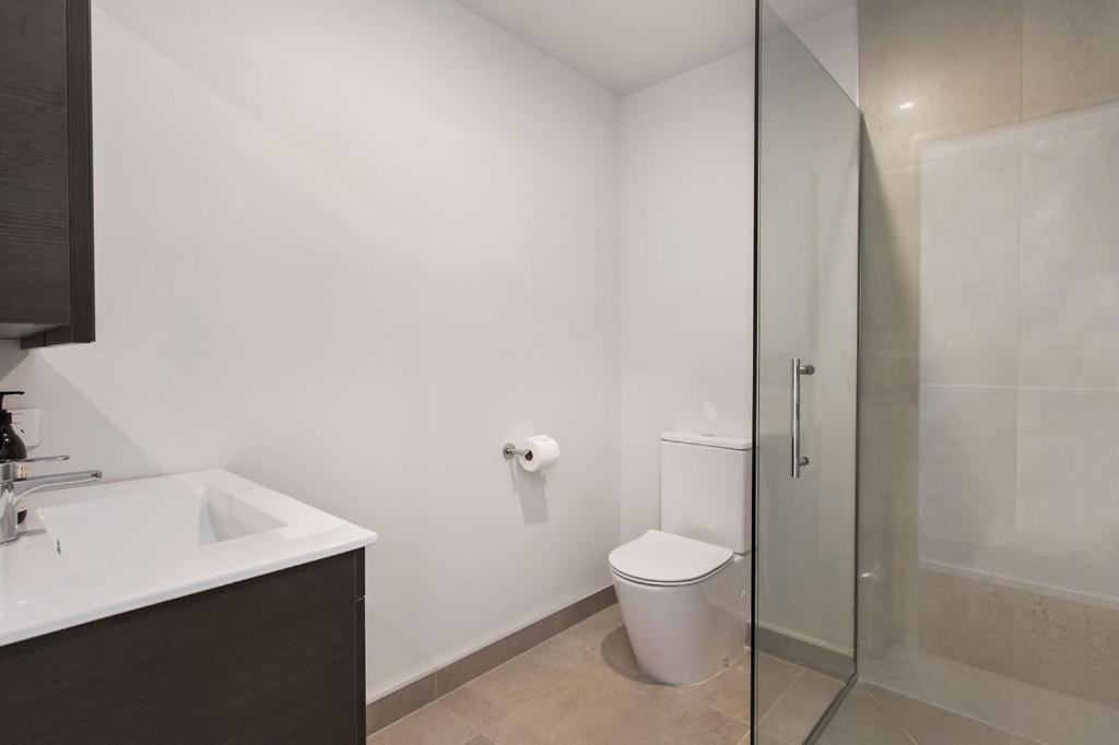 شقة Stylish Brand New Sunny 3Bdrm 3Bth Garage Sleeps 6 كريستتشيرش المظهر الخارجي الصورة