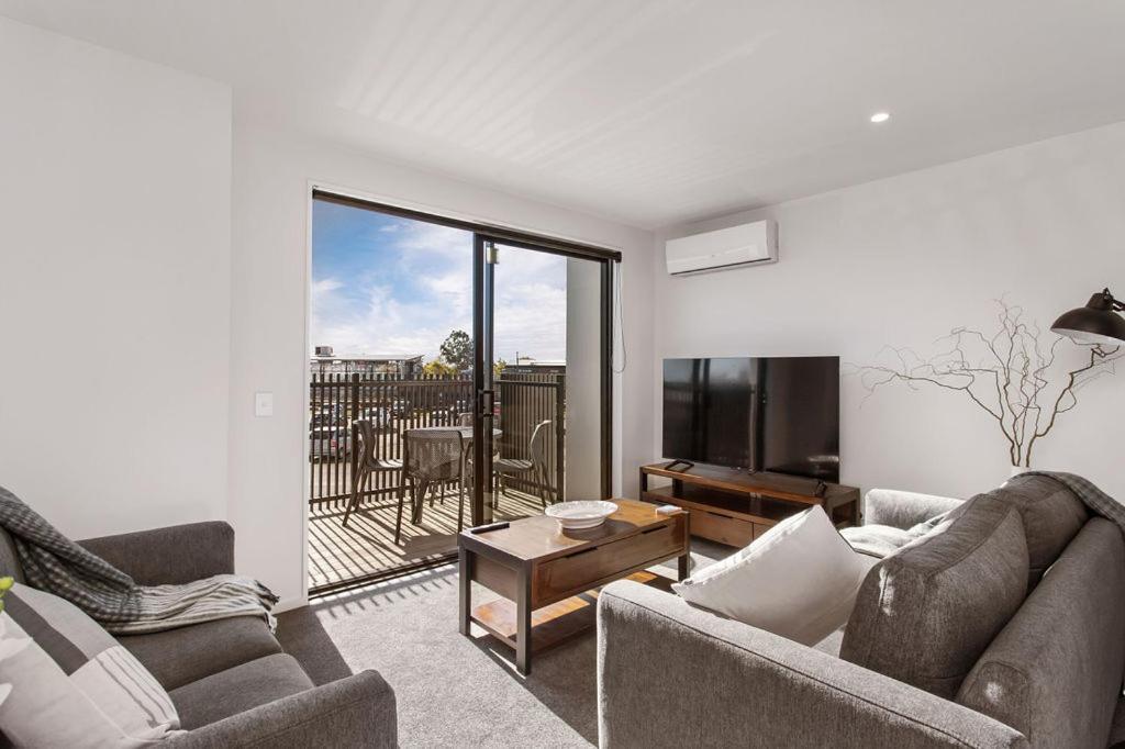 شقة Stylish Brand New Sunny 3Bdrm 3Bth Garage Sleeps 6 كريستتشيرش المظهر الخارجي الصورة